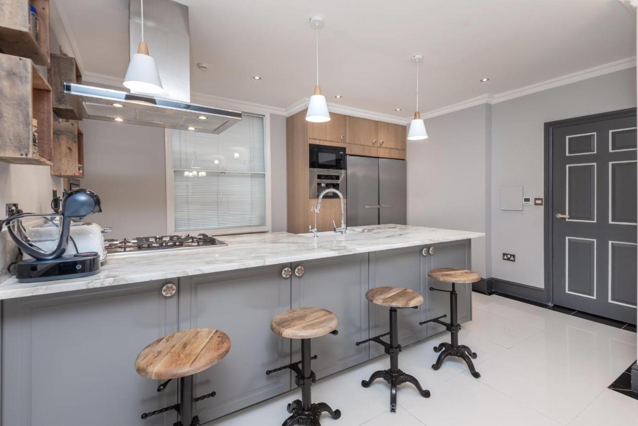 The London House - Entire Villa 외부 사진