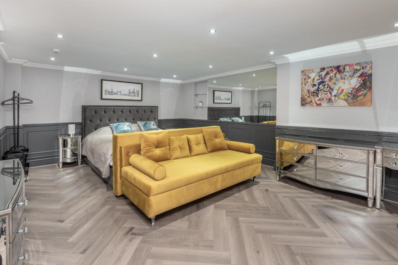 The London House - Entire Villa 외부 사진